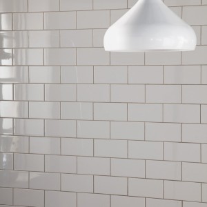 Cosmopolitan Gloss White